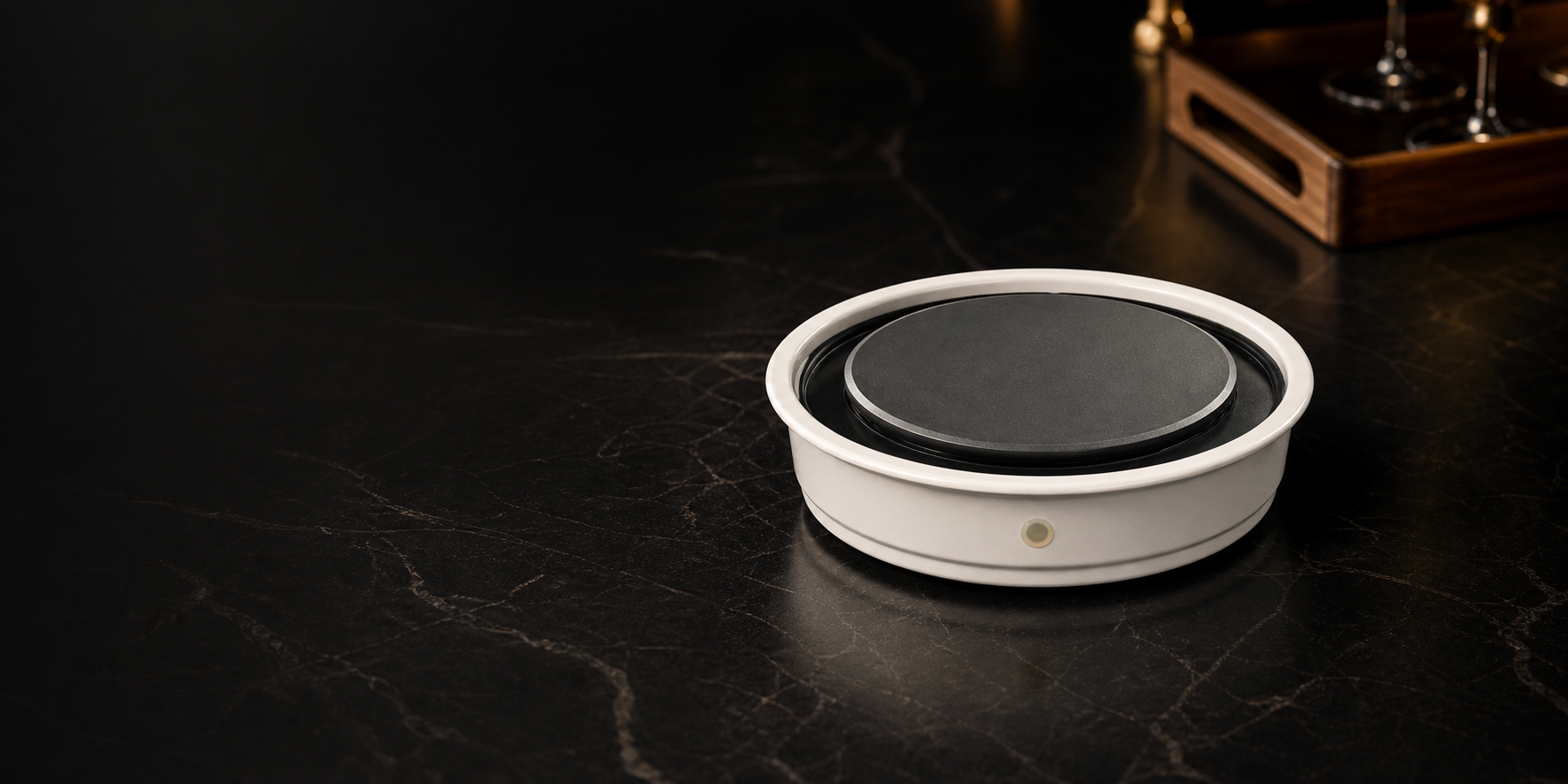 Insta Hot Plate hero visual for premium restaurant and hospitality service