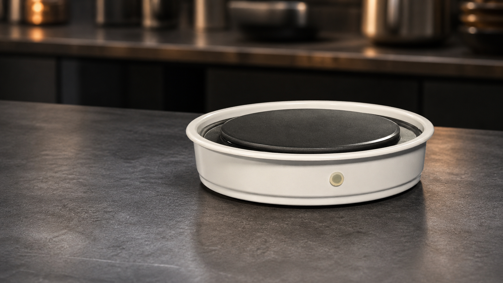 Insta Hot Plate in a clean premium service scene